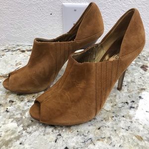 Euc Guess Open Toe Booties  size 9